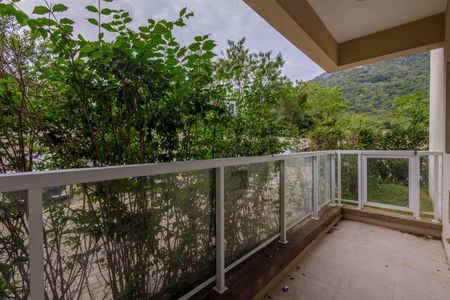 Apartamento à venda com 78m², 3 quartos e 1 vagaVaranda