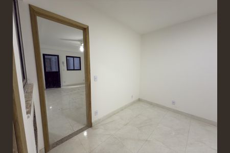 Apartamento para alugar com 39m², 1 quarto e sem vagaQuarto