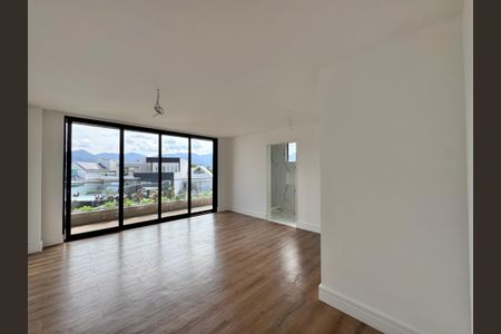 Apartamento à venda com 475m², 5 quartos e 2 vagasSuíte 1