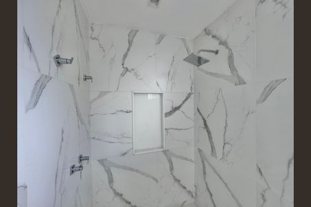 Apartamento à venda com 475m², 5 quartos e 2 vagasBanheiro da Suíte 1