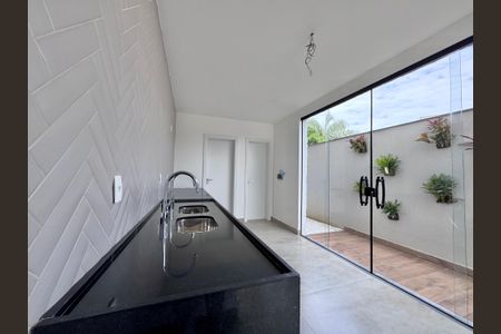 Apartamento à venda com 475m², 5 quartos e 2 vagasCozinha