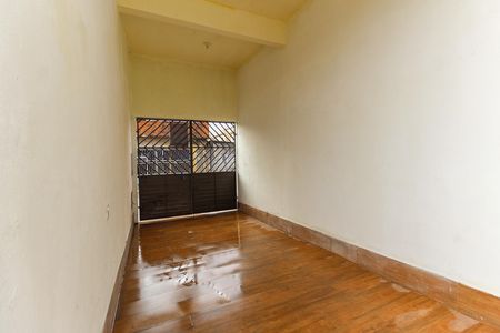 Casa para alugar com 150m², 2 quartos e 2 vagas Casa para alugar com 150m², 2 quartos e 2 vagasGaragem