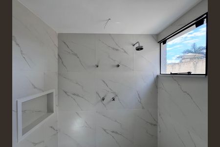 Casa de condomínio à venda com 420m², 4 quartos e 4 vagasSuíte 2 - Banheiro