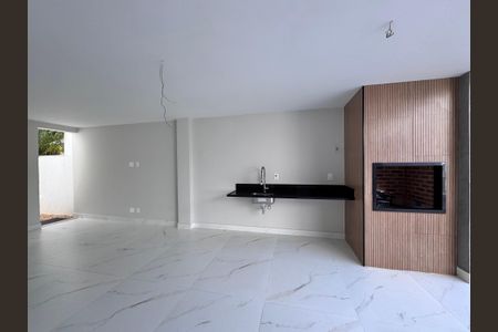 Casa de condomínio à venda com 420m², 4 quartos e 4 vagasÁrea externa - Área Gourmet
