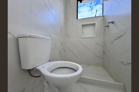 Casa de condomínio à venda com 420m², 4 quartos e 4 vagasBanheiro Social