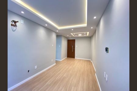 Apartamento para alugar com 68m², 2 quartos e 1 vaga