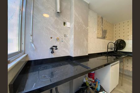 Apartamento para alugar com 68m², 2 quartos e 1 vaga