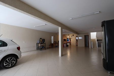 Casa à venda com 140m², 2 quartos e 8 vagasGaragem