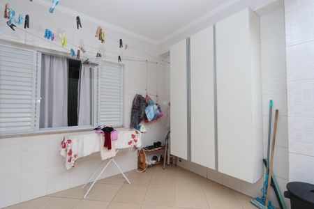 Casa à venda com 140m², 2 quartos e 8 vagasÁrea de Serviço