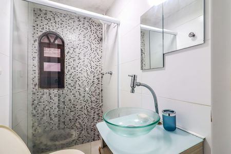 Casa para alugar com 55m², 1 quarto e 1 vaga Casa para alugar com 55m², 1 quarto e 1 vagaBanheiro
