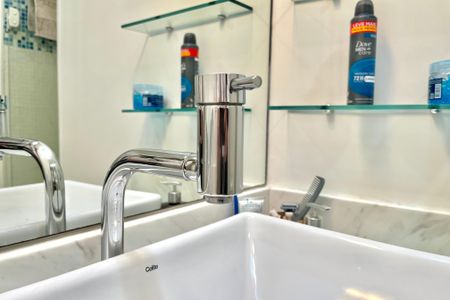 Apartamento à venda com 217m², 4 quartos e 2 vagasBanheiro 