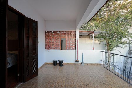 Casa à venda com 256m², 6 quartos e 3 vagasVaranda das suítes 1 e 2