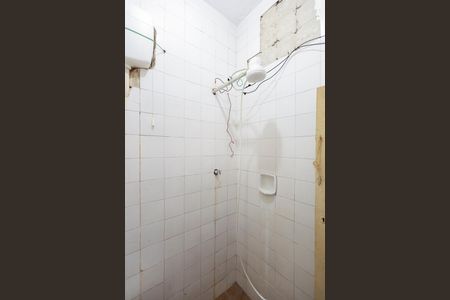 Casa à venda com 256m², 6 quartos e 3 vagasEdícula - Banheiro