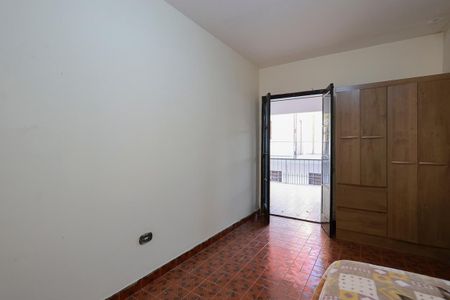 Casa à venda com 256m², 6 quartos e 3 vagasSuíte 2
