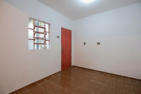 Casa à venda com 256m², 6 quartos e 3 vagasEdícula - Quarto