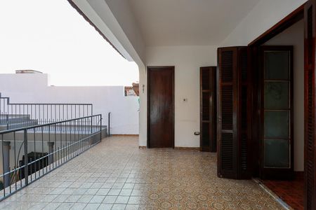 Casa à venda com 256m², 6 quartos e 3 vagasVaranda das suítes 1 e 2