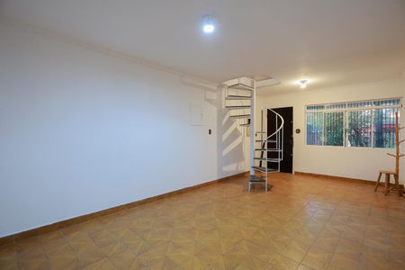 Sala de casa à venda com 6 quartos, 256m² em Parque Sao Domingos, São Paulo