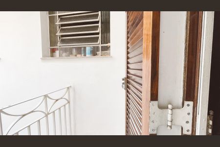 Casa à venda com 200m², 4 quartos e 3 vagas Casa à venda com 200m², 4 quartos e 3 vagasVista da Suíte