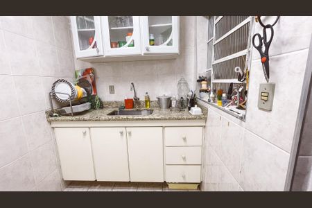 Casa à venda com 200m², 4 quartos e 3 vagas Casa à venda com 200m², 4 quartos e 3 vagasCozinha