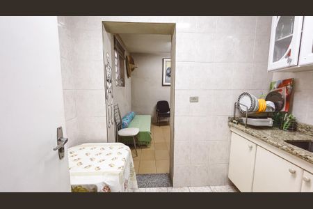 Casa à venda com 200m², 4 quartos e 3 vagas Casa à venda com 200m², 4 quartos e 3 vagasCozinha