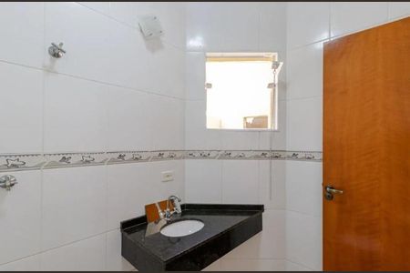 Casa à venda com 200m², 3 quartos e 4 vagasBanheiro