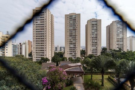 Apartamento à venda com 160m², 3 quartos e 4 vagas Apartamento à venda com 160m², 3 quartos e 4 vagasVista