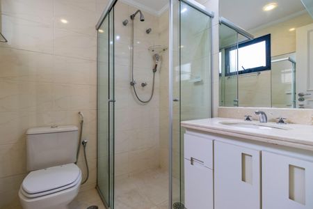 Apartamento à venda com 160m², 3 quartos e 4 vagas Apartamento à venda com 160m², 3 quartos e 4 vagasBanheiro