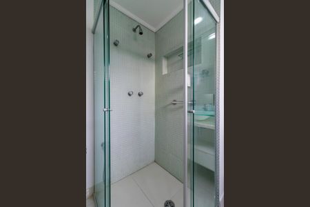 Apartamento à venda com 160m², 3 quartos e 4 vagas Apartamento à venda com 160m², 3 quartos e 4 vagasBanheiro