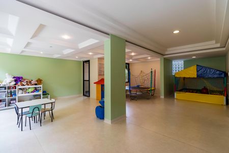 Apartamento à venda com 160m², 3 quartos e 4 vagas Apartamento à venda com 160m², 3 quartos e 4 vagasÁrea comum