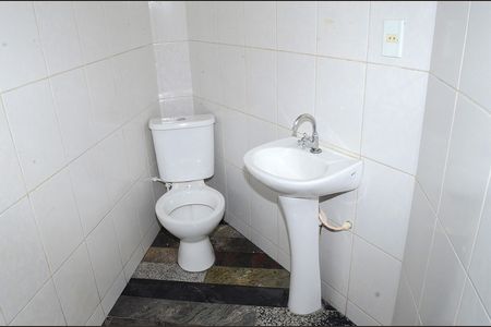 Apartamento para alugar com 59m², 2 quartos e sem vagaBanheiro