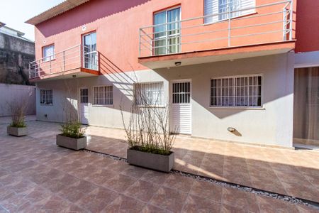 Casa de condomínio à venda com 75m², 2 quartos e 2 vagasVista da Sala
