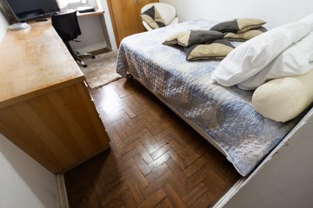 Apartamento à venda com 144m², 4 quartos e 2 vagas Apartamento à venda com 144m², 4 quartos e 2 vagasQuarto 1