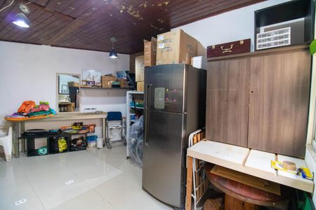 Casa de condomínio à venda com 400m², 5 quartos e 6 vagasQuarto de Serviço