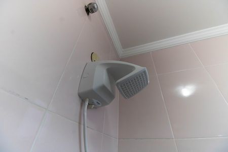 Casa de condomínio à venda com 400m², 5 quartos e 6 vagasBanheiro da Suíte 1