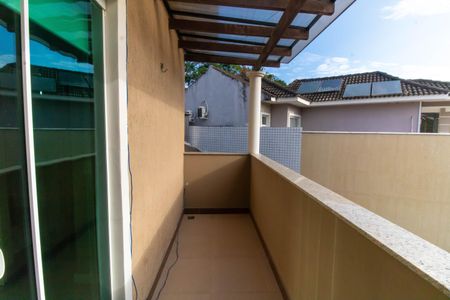 Casa de condomínio à venda com 400m², 5 quartos e 6 vagasVaranda da Suíte 1