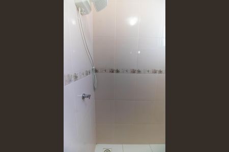 Casa de condomínio à venda com 400m², 5 quartos e 6 vagasBanheiro da Suíte 1