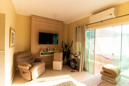 Casa de condomínio à venda com 400m², 5 quartos e 6 vagasSuíte 3