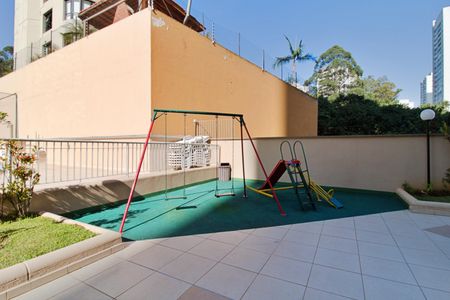 Apartamento para alugar com 83m², 2 quartos e 2 vagas Apartamento para alugar com 83m², 2 quartos e 2 vagasÁrea comum - Playground