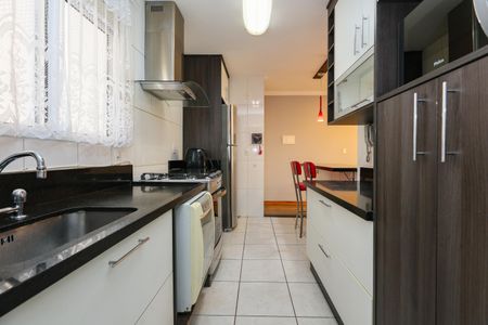 Apartamento para alugar com 83m², 2 quartos e 2 vagas Apartamento para alugar com 83m², 2 quartos e 2 vagasCozinha