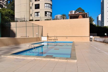 Apartamento para alugar com 83m², 2 quartos e 2 vagas Apartamento para alugar com 83m², 2 quartos e 2 vagasÁrea comum - Piscina