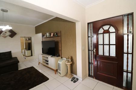 Casa à venda com 100m², 2 quartos e 1 vagaSala