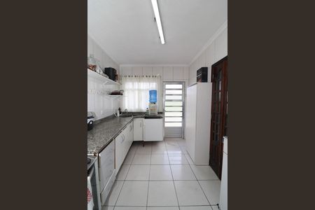 Casa à venda com 100m², 2 quartos e 1 vagaCozinha