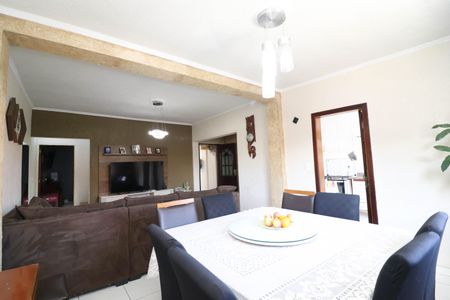 Casa à venda com 100m², 2 quartos e 1 vagaSala de Jantar