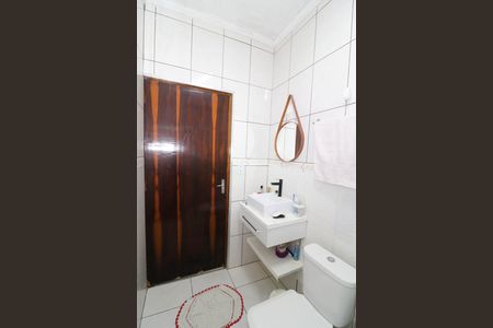 Casa à venda com 100m², 2 quartos e 1 vagaBanheiro 2