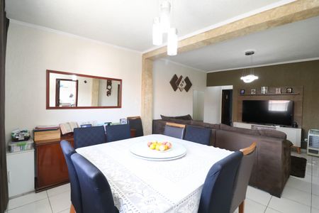 Casa à venda com 100m², 2 quartos e 1 vagaSala de Jantar