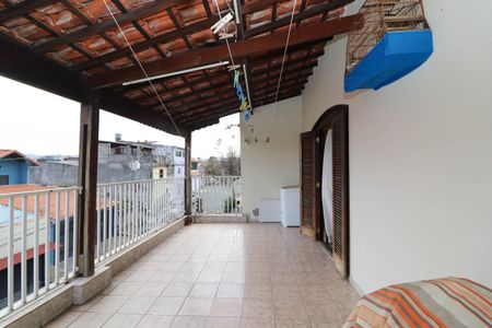 Casa à venda com 100m², 2 quartos e 1 vagaVaranda - Quarto 3