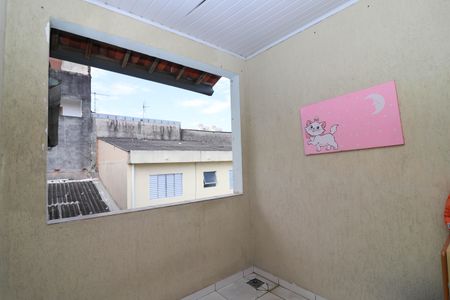 Casa à venda com 100m², 2 quartos e 1 vagaVaranda - Corredor