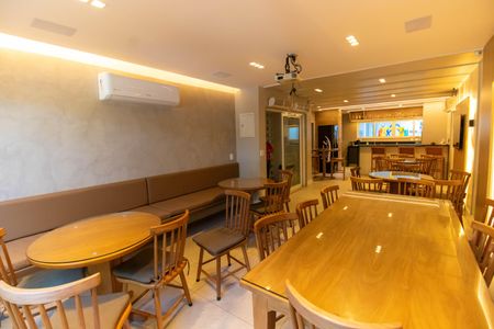 Apartamento à venda com 74m², 2 quartos e 1 vaga Apartamento à venda com 74m², 2 quartos e 1 vagaÁrea comum