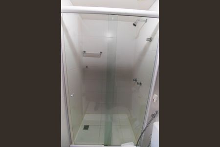 Apartamento à venda com 74m², 2 quartos e 1 vaga Apartamento à venda com 74m², 2 quartos e 1 vagaBanheiro da Suíte