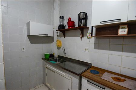 Apartamento à venda com 90m², 2 quartos e sem vagaCozinha